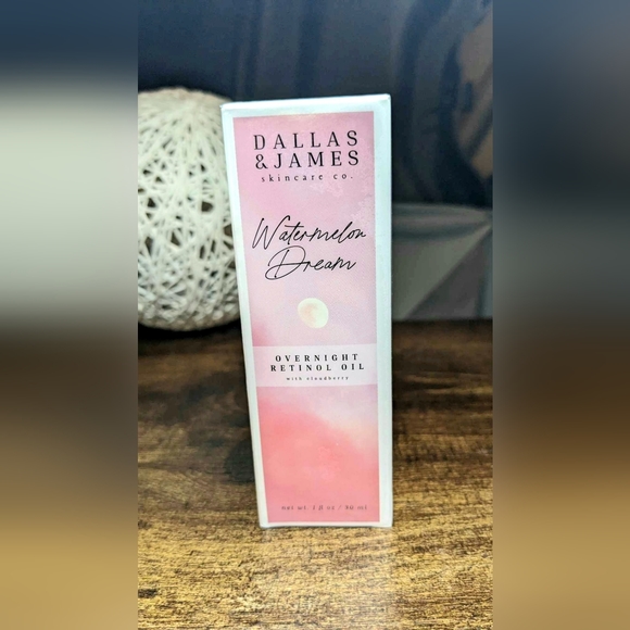 5/75$ Dallas & James Skincare Co. Watermelon Dream Overnight Retinol Oil - Picture 2 of 13